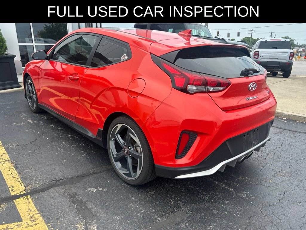 Used 2019 Hyundai Veloster Turbo FWD image 3