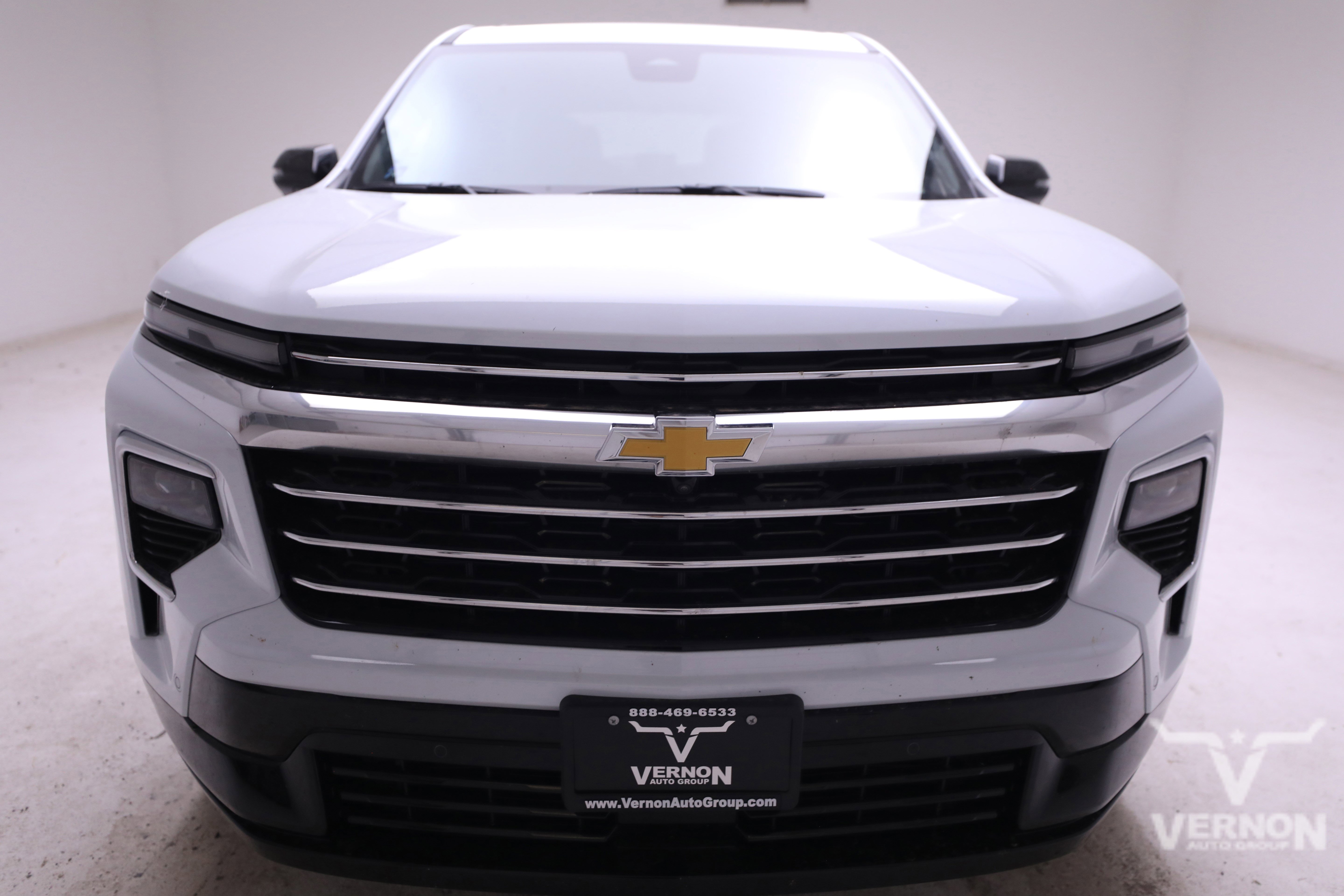 New 2026 Chevrolet Traverse High Country w/ LPO, Floor Liner Package image 8