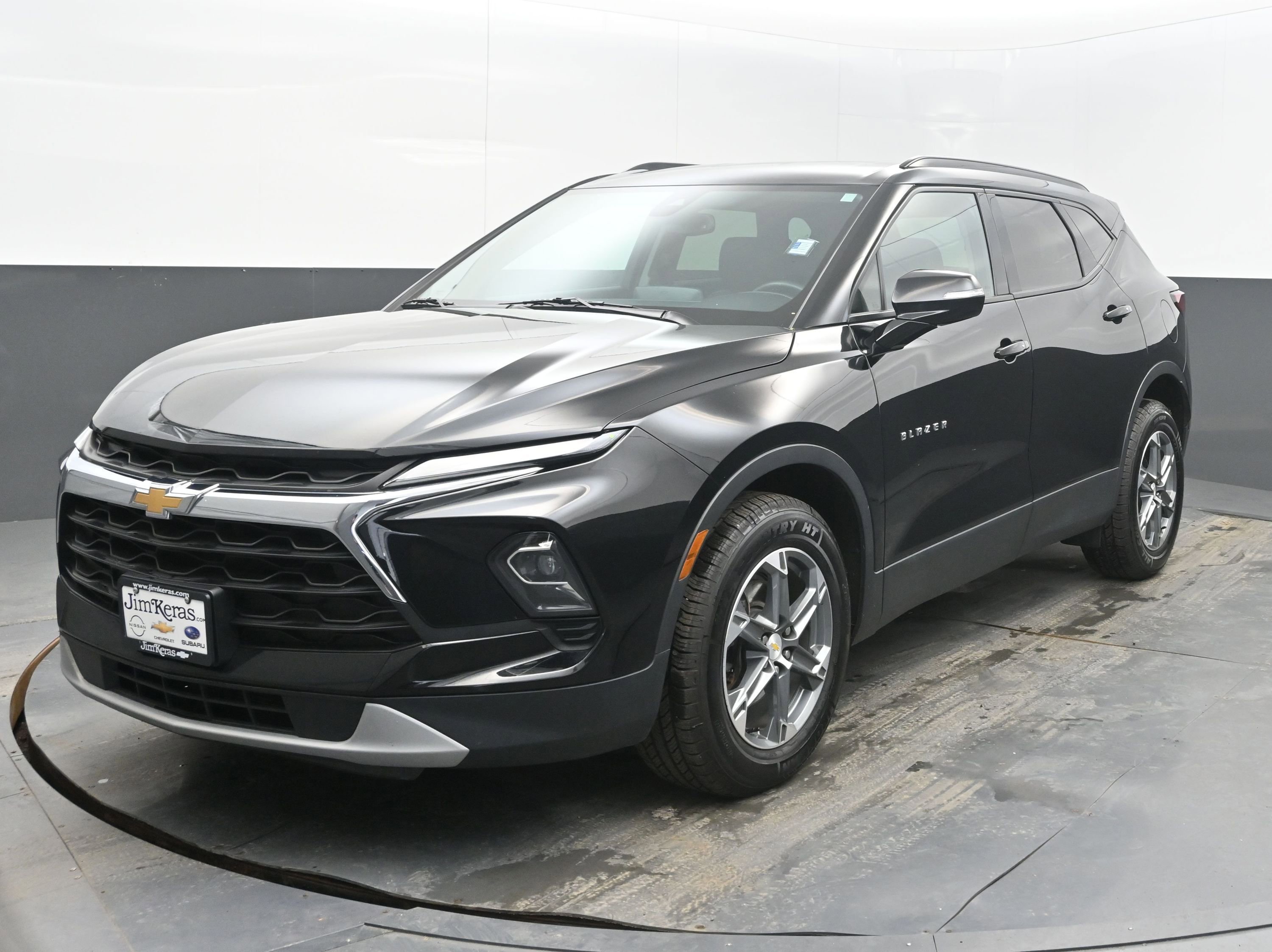 Used 2023 Chevrolet Blazer LT image 4