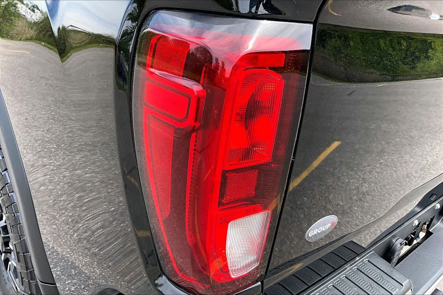 Used 2020 GMC Sierra 2500 SLE w/ SLE Value Package; AWD/4WD image 28