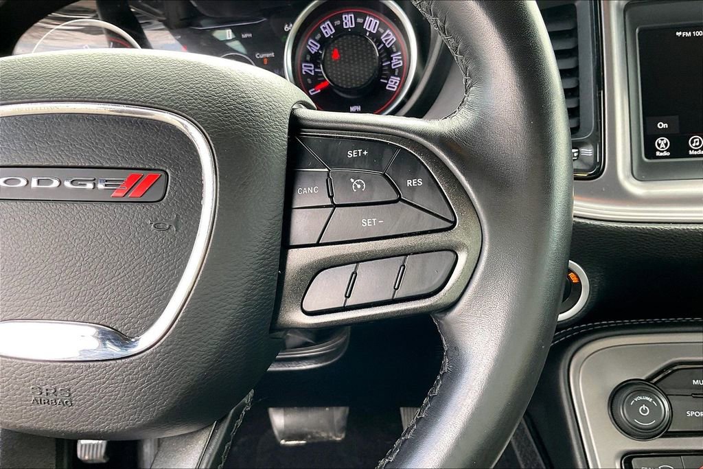 Used 2023 Dodge Challenger SXT image 12
