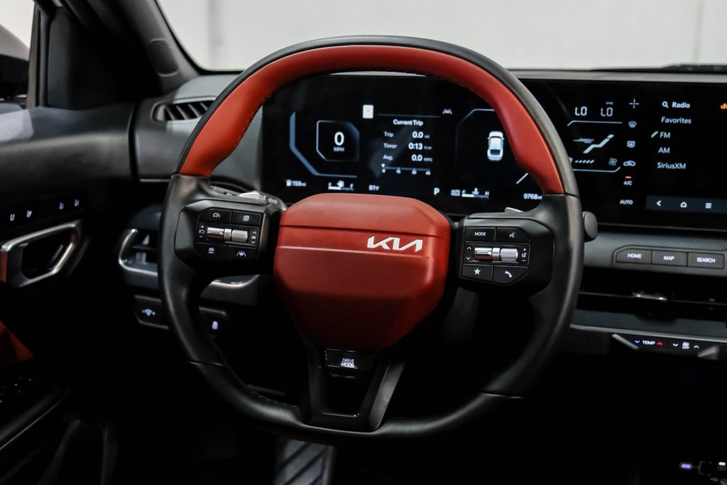 Used 2025 Kia K4 GT-Line w/ GT-Line Premium Package FWD image 17