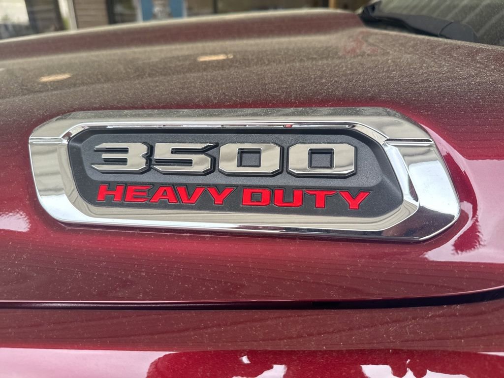 Used 2024 RAM 3500 Tradesman w/ Chrome Appearance Group image 25