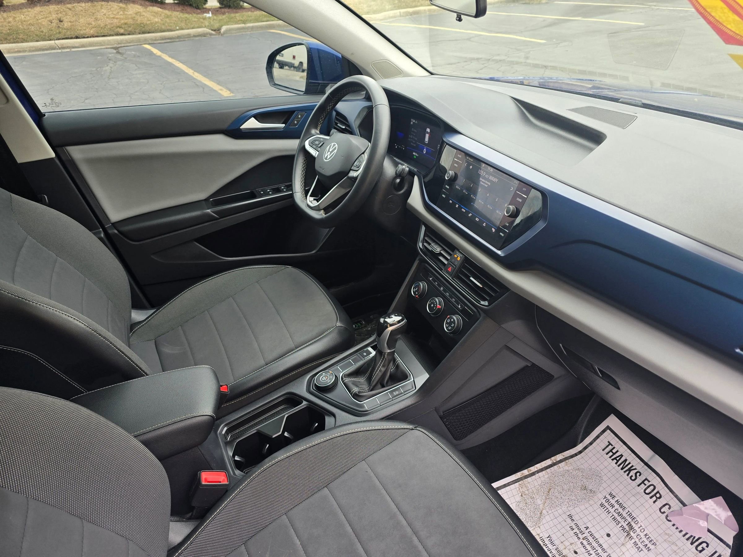 Used 2022 Volkswagen Taos SE image 26