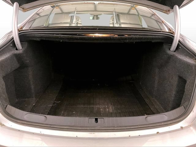 Used 2019 Chevrolet Impala LT FWD image 33