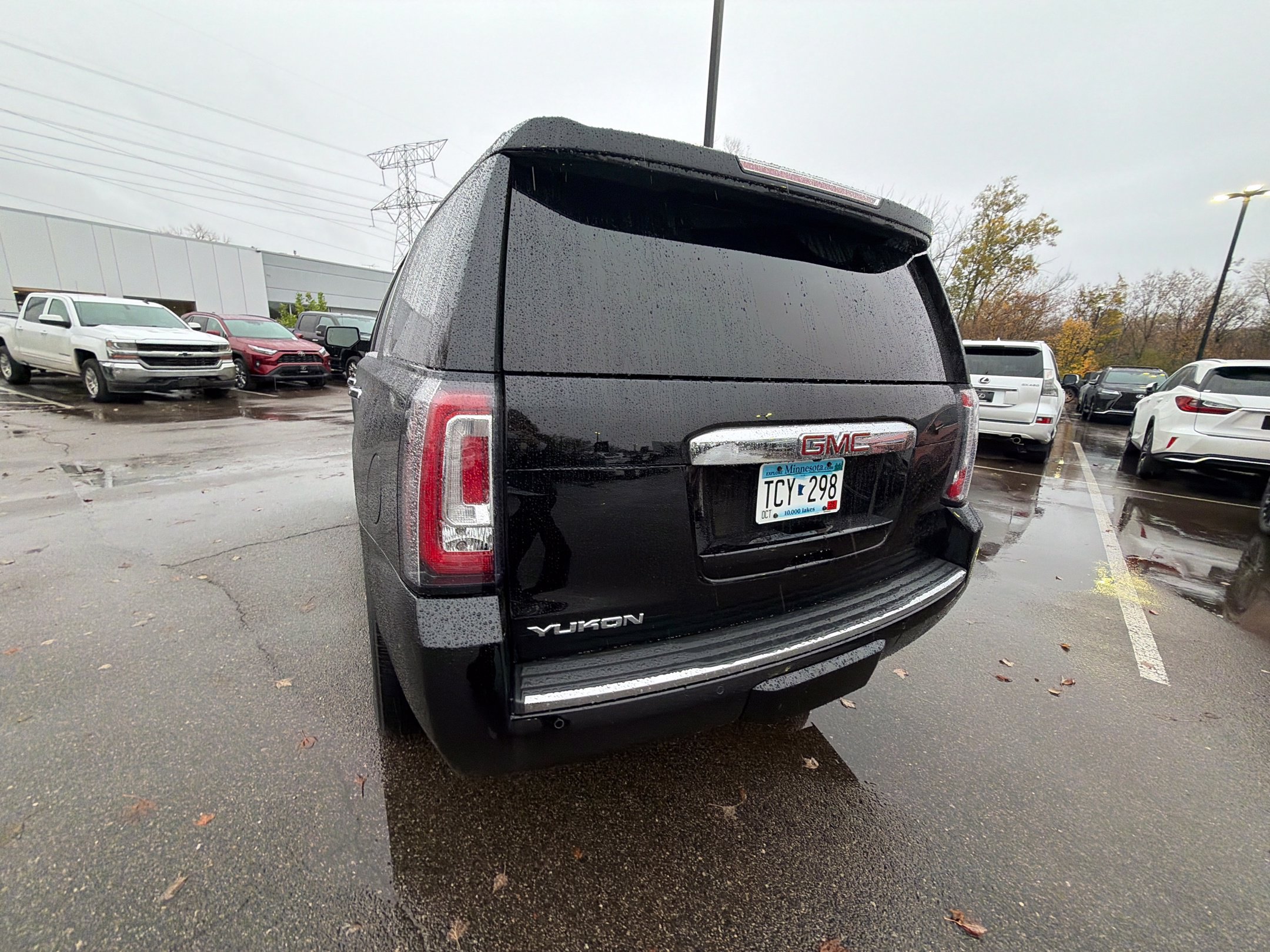 Used 2018 GMC Yukon Denali w/ Open Road Package AWD/4WD image 26