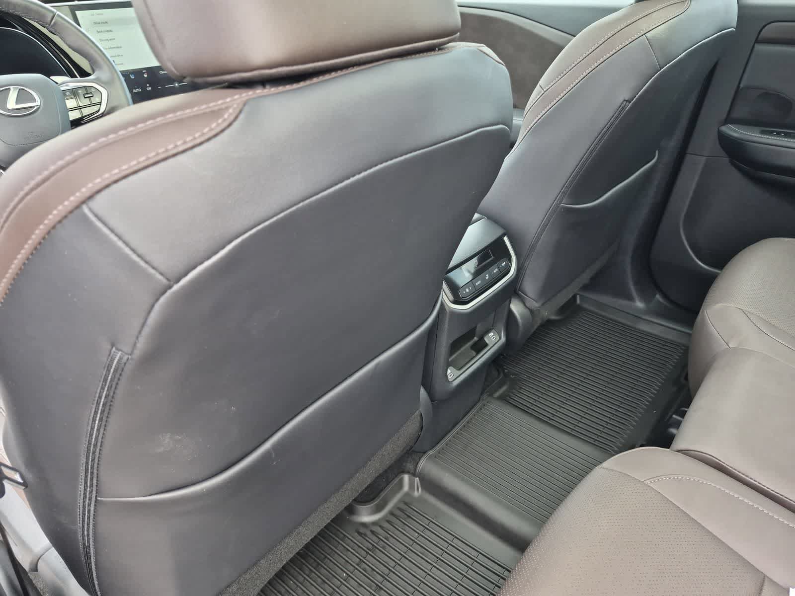 Used 2024 Lexus TX 350 AWD w/ Technology Package image 18