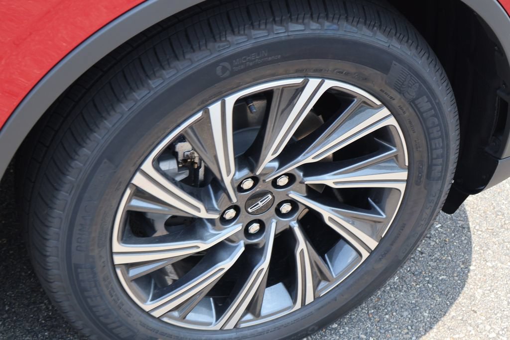 New 2026 Lincoln Aviator AWD image 30