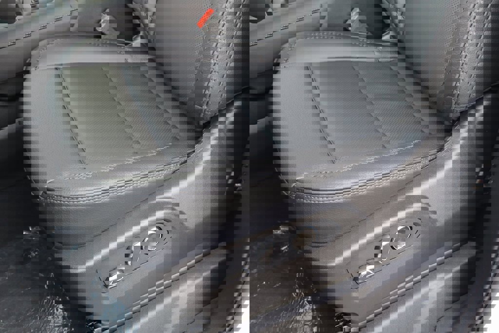 New 2026 GMC Sierra 2500 Denali w/ Denali Reserve Package image 14