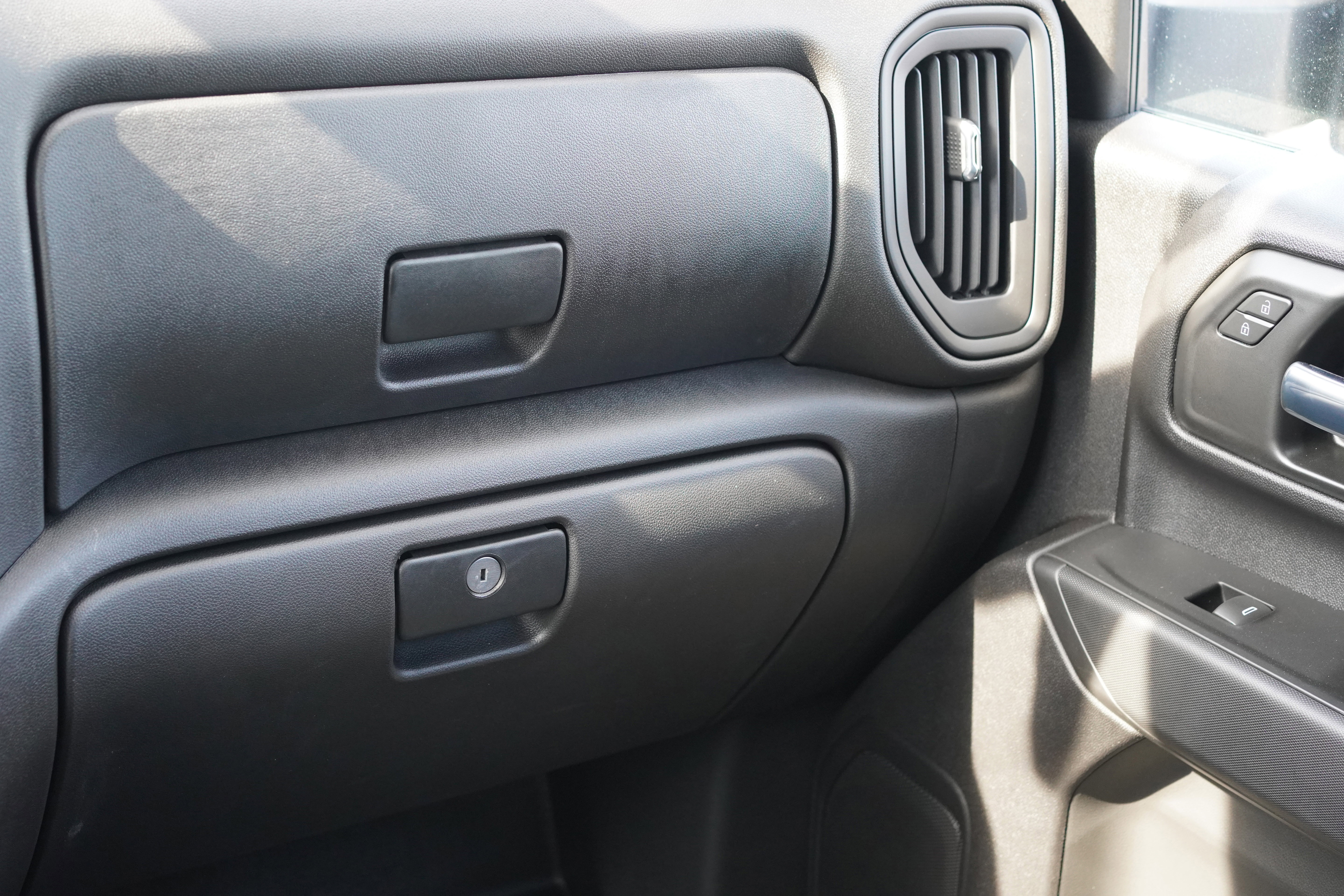 New 2025 GMC Sierra 3500 Pro w/ Convenience Package image 24