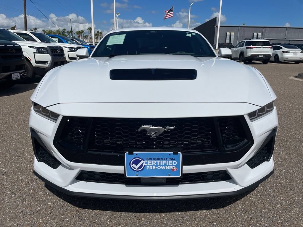 Used 2025 Ford Mustang GT RWD image 2