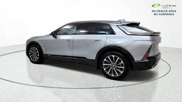 Used 2024 Cadillac Lyriq Sport RWD image 6