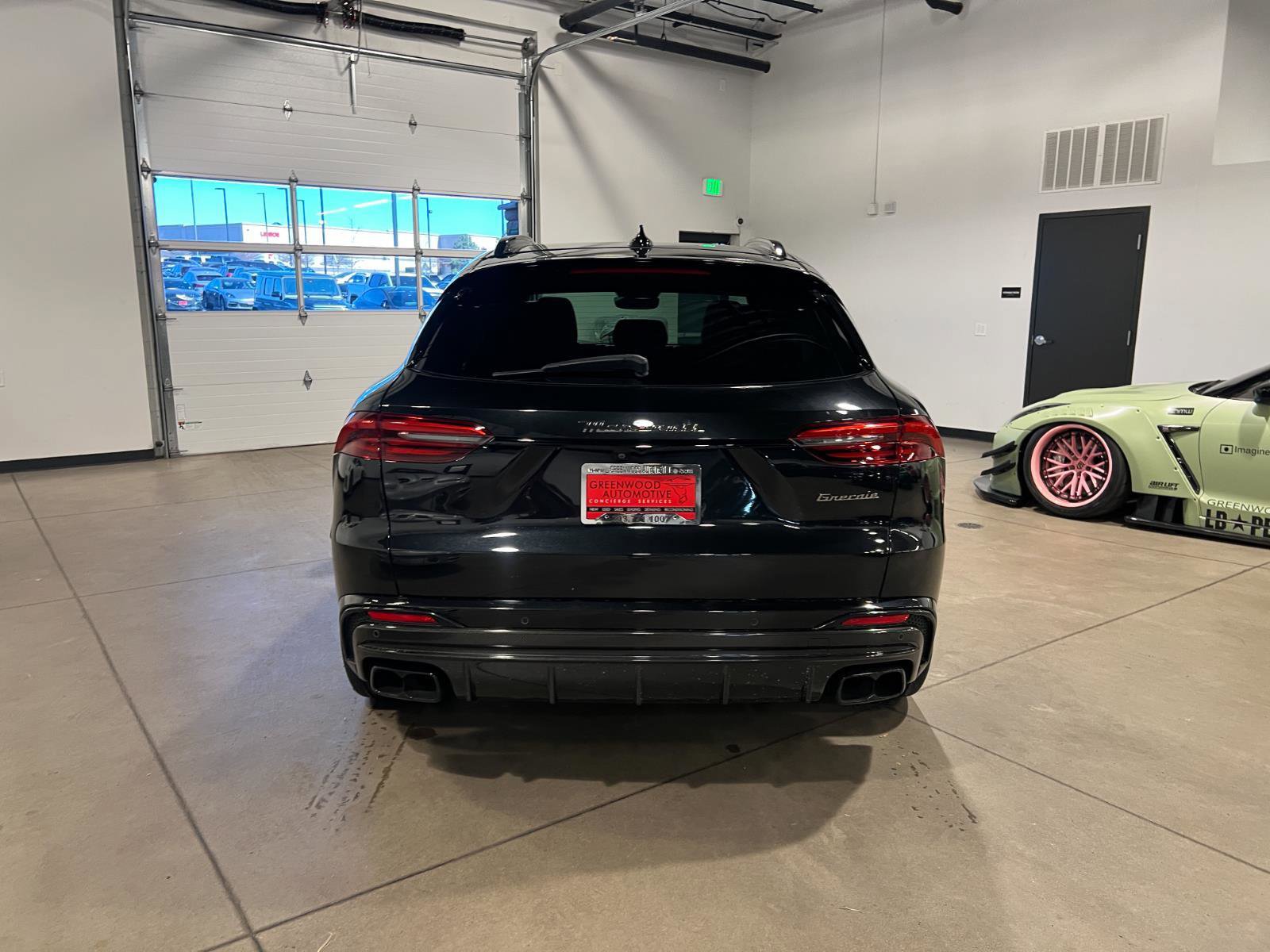 Used 2024 Maserati Grecale Trofeo image 4