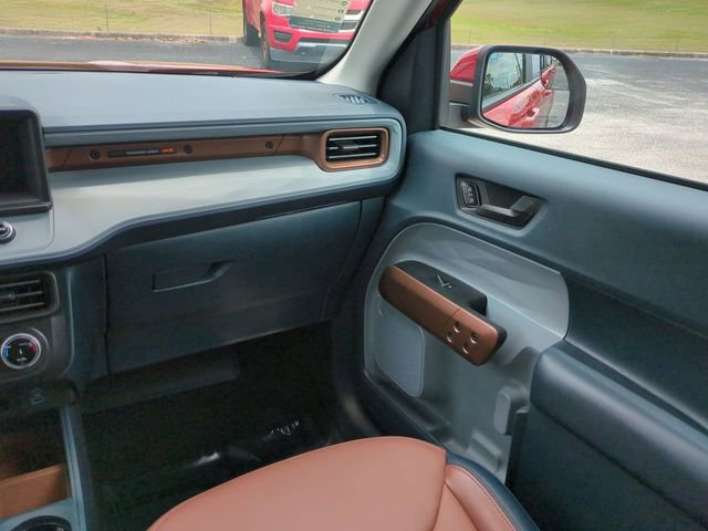Certified 2023 Ford Maverick Lariat w/ Equipment Group 500A Standard AWD/4WD image 18