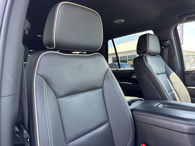 Used 2024 GMC Yukon SLT AWD/4WD image 29