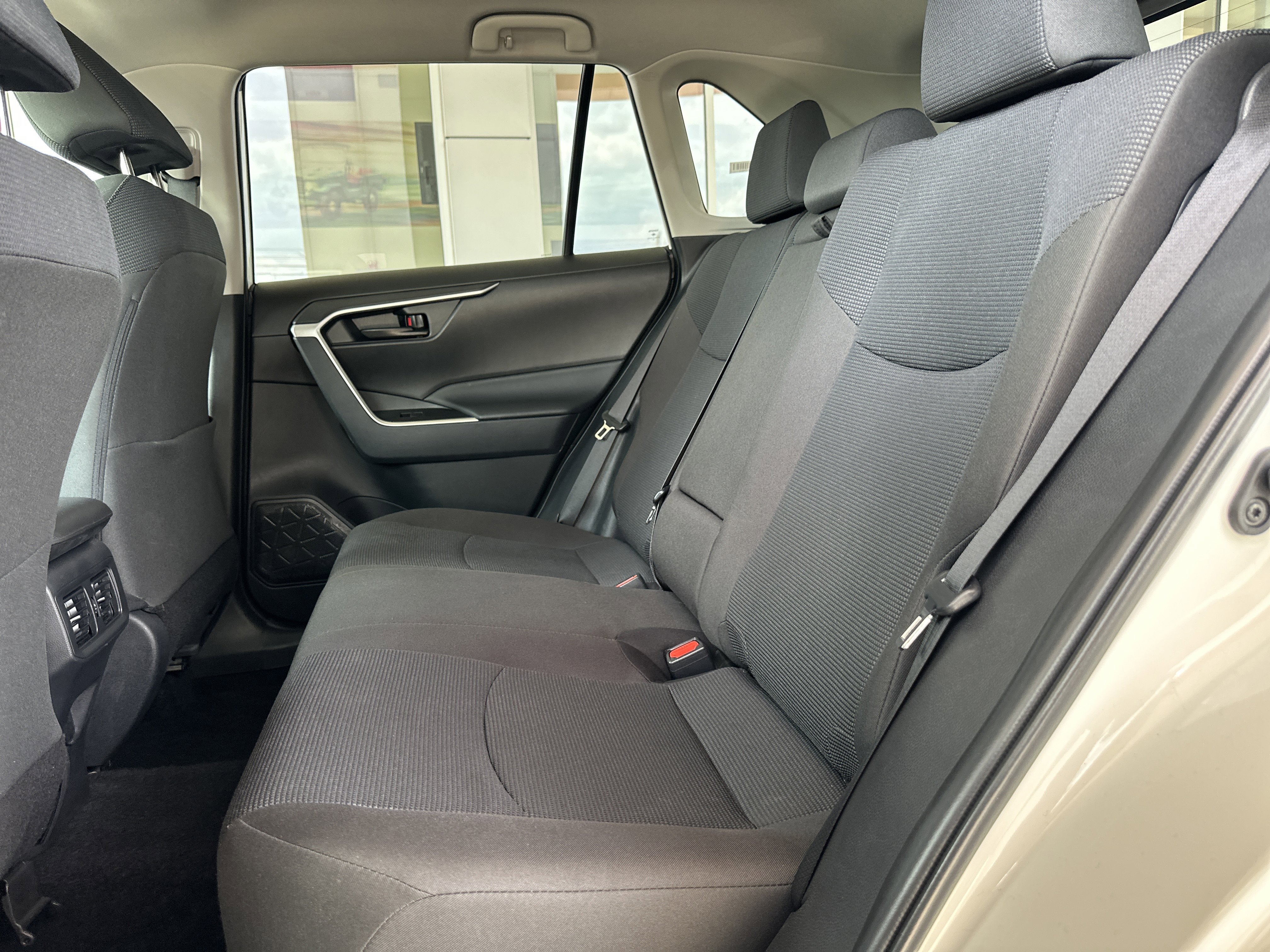 Certified 2025 Toyota RAV4 LE AWD/4WD image 20