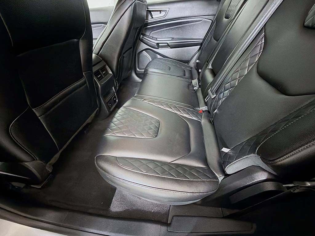 Used 2024 Ford Edge Titanium AWD/4WD image 25