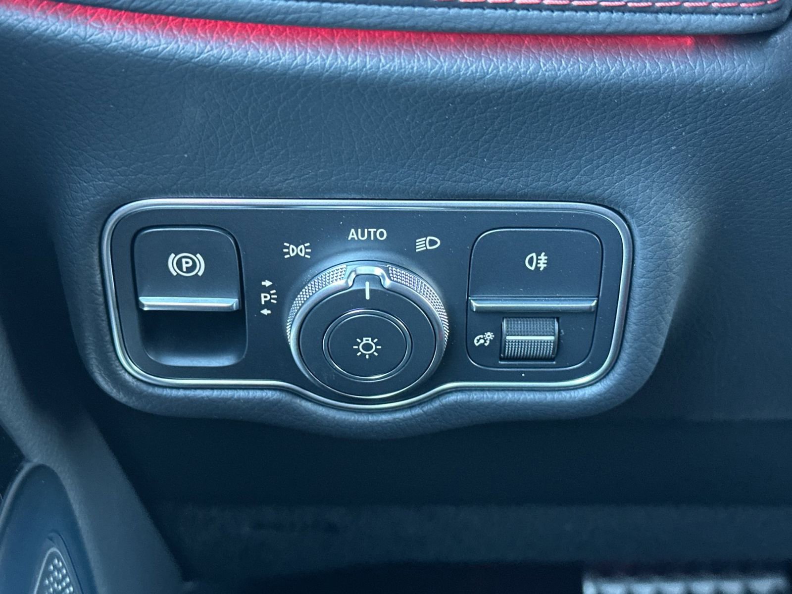 New 2026 Mercedes-Benz G 550 image 31
