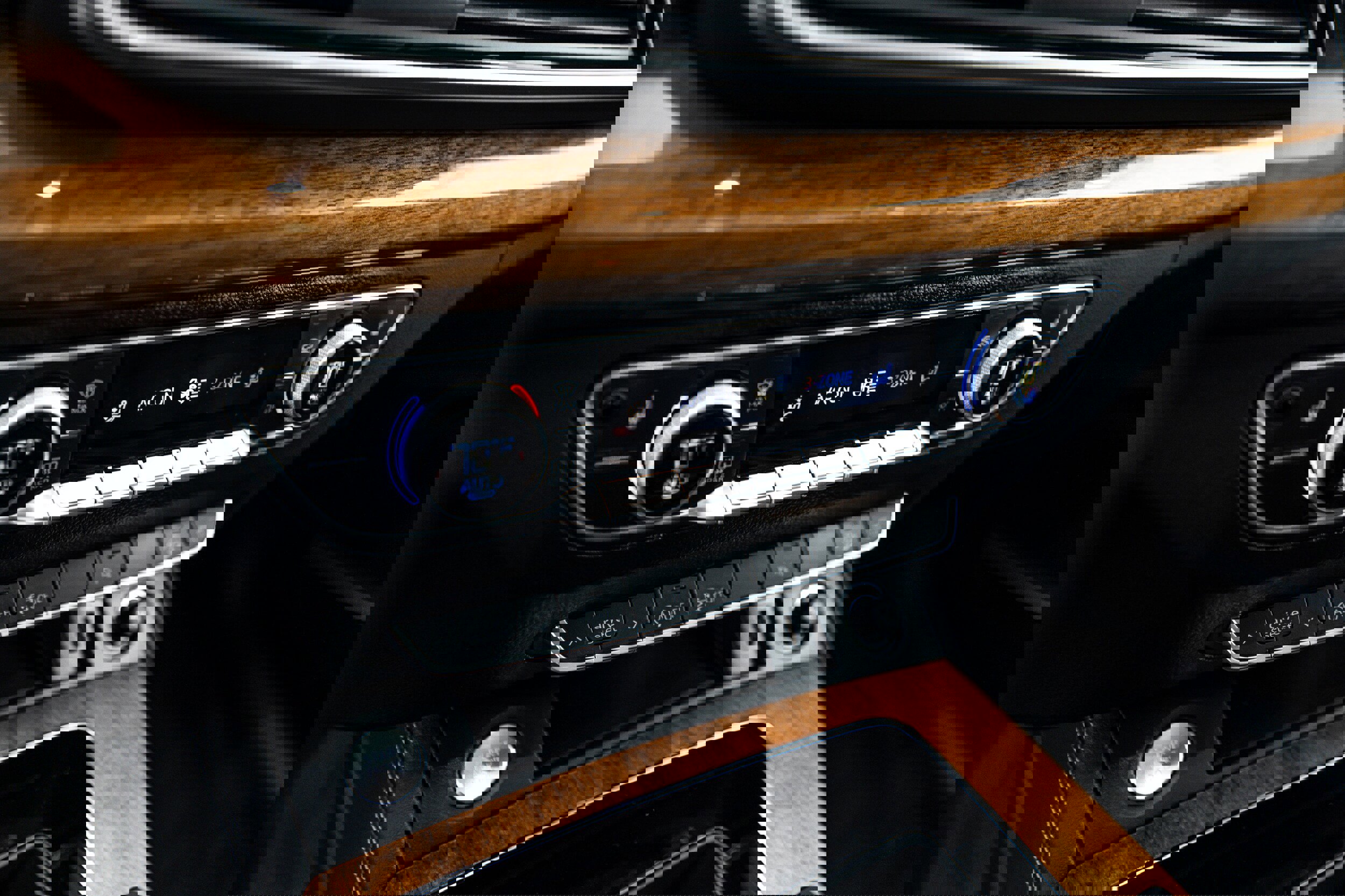 Certified 2023 Audi Q5 2.0T Premium Plus w/ Premium Plus Package image 13