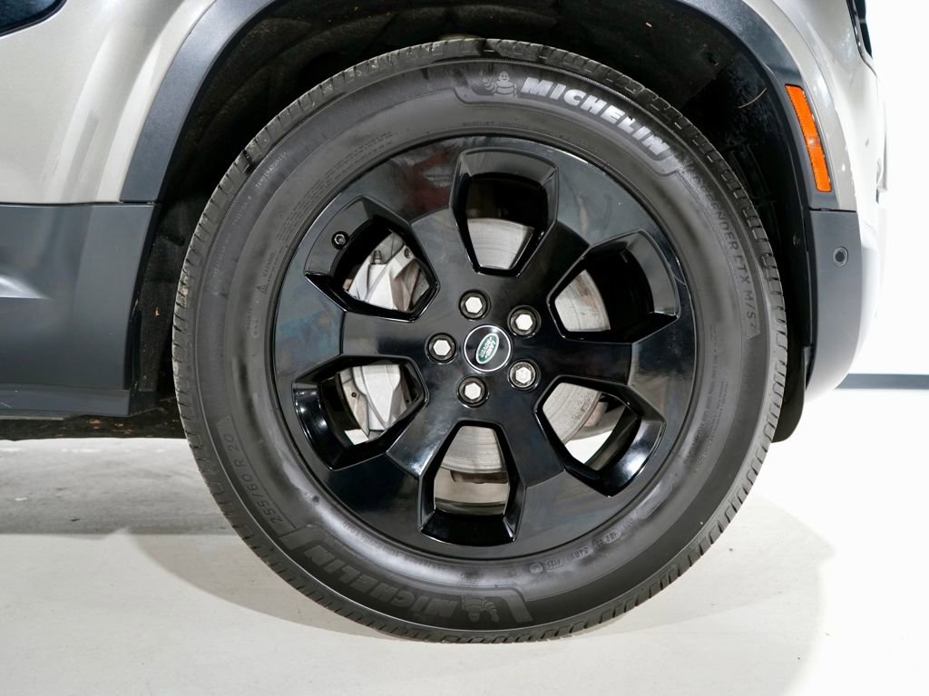 Used 2021 Land Rover Defender 110 SE image 35