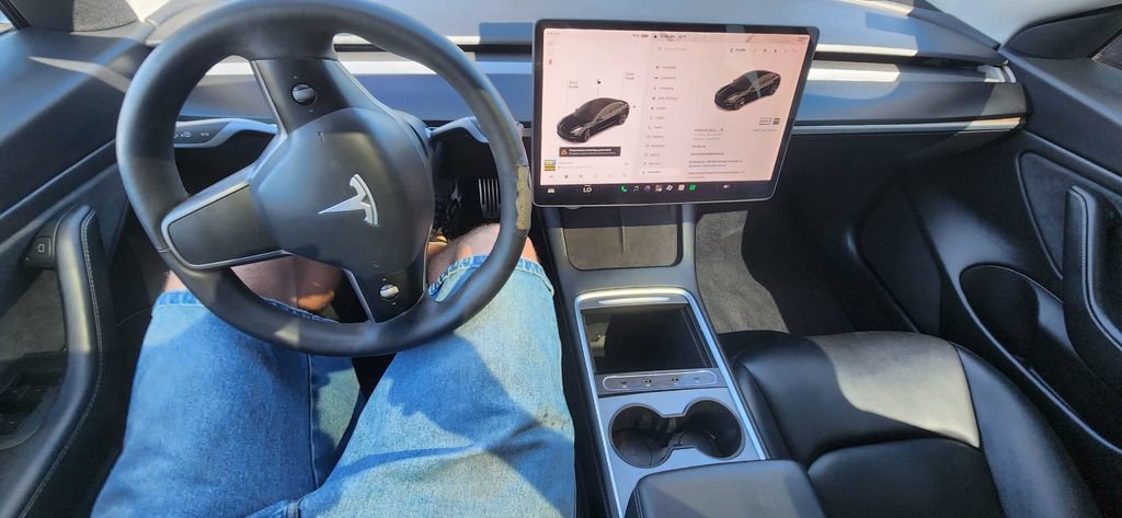 Used 2021 Tesla Model 3 Long Range AWD/4WD image 4