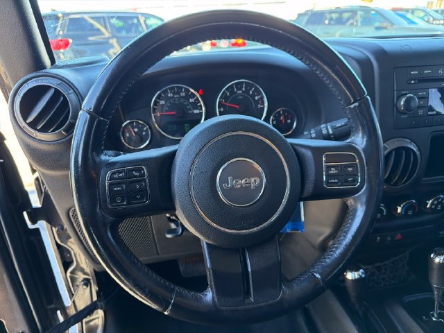 Used 2018 Jeep Wrangler Unlimited Sport w/ Connectivity Group AWD/4WD image 10