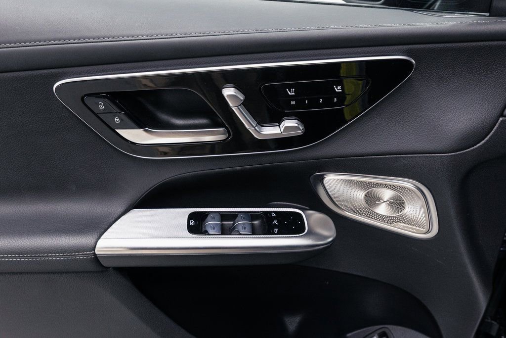 Used 2025 Mercedes-Benz GLC 43 AMG 4MATIC Coupe image 6