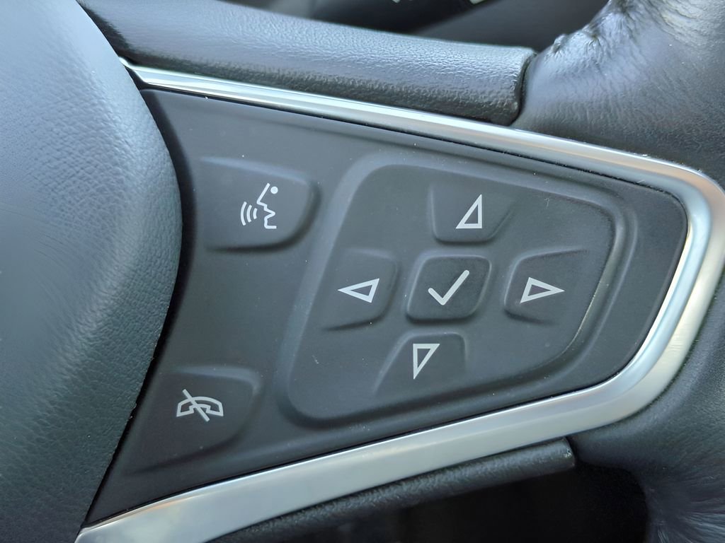 Used 2022 Chevrolet Malibu Premier image 27