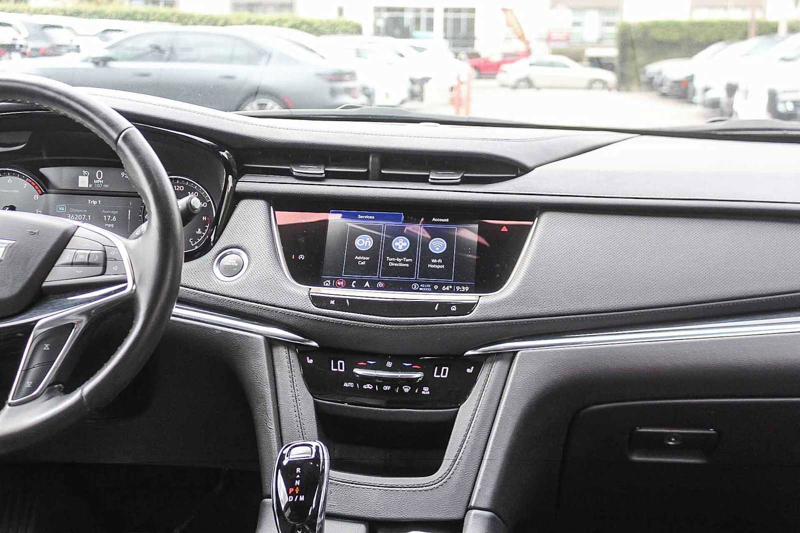 Used 2024 Cadillac XT5 Premium Luxury FWD image 13