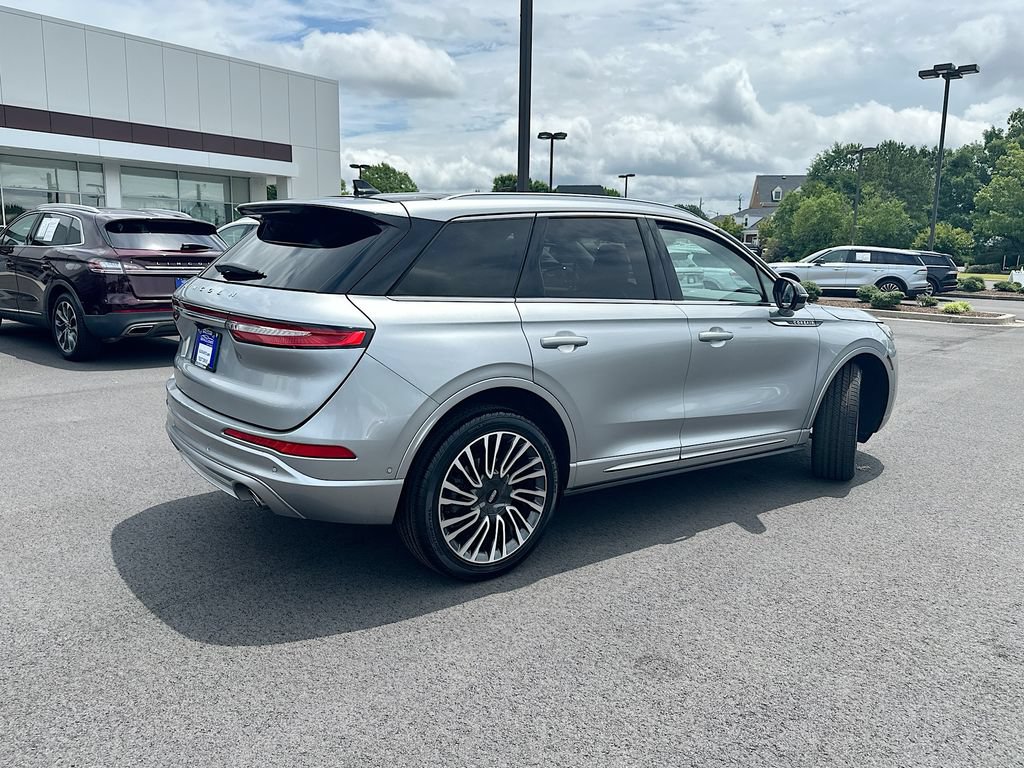 Certified 2022 Lincoln Corsair Reserve w/ Equipment Group 201A AWD/4WD image 7