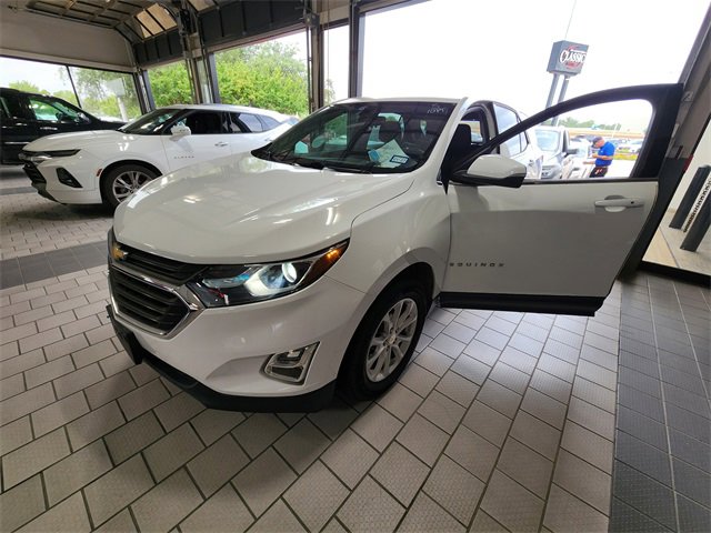 Used 2019 Chevrolet Equinox LT FWD image 3