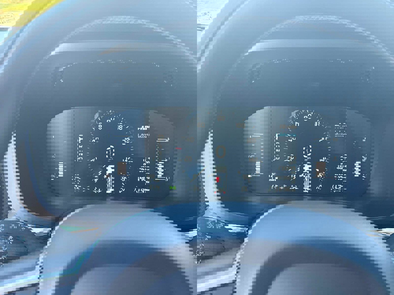 Used 2019 Volvo XC60 T5 Momentum w/ Premium Package image 28