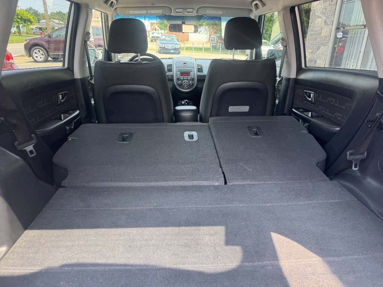 Used 2012 Kia Soul + FWD image 16