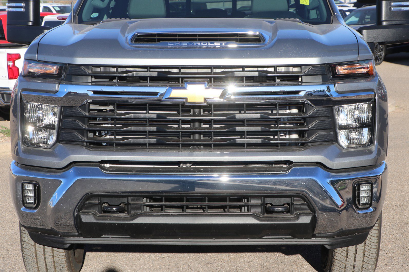 New 2026 Chevrolet Silverado 3500 LT image 2