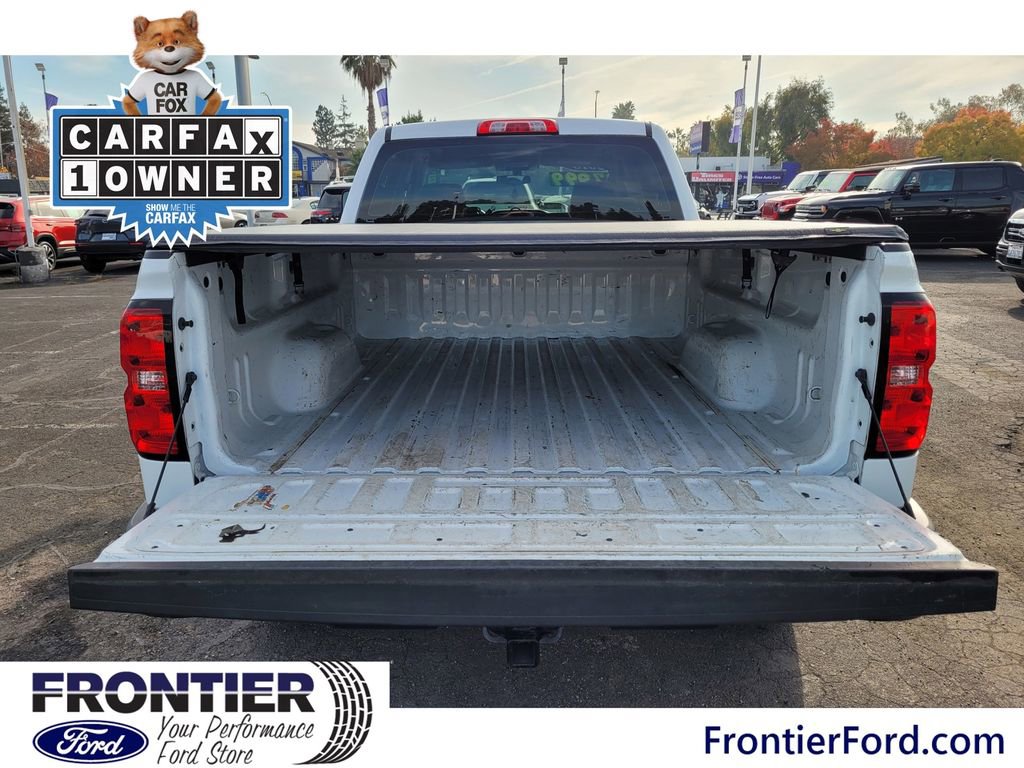 Used 2018 Chevrolet Silverado 1500 W/T w/ Trailering Package image 7