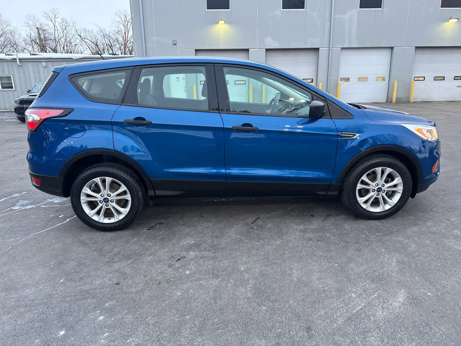 Used 2017 Ford Escape S image 2