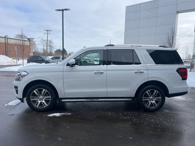 Used 2023 Ford Expedition Limited image 8
