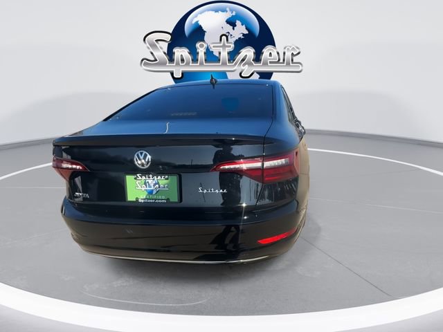 Used 2021 Volkswagen Jetta SE w/ SE Cold Weather Package image 8