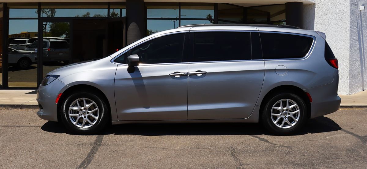 Used 2021 Chrysler Voyager Lxi FWD image 7