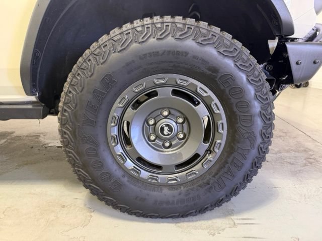 Used 2022 Ford Bronco Everglades AWD/4WD image 29