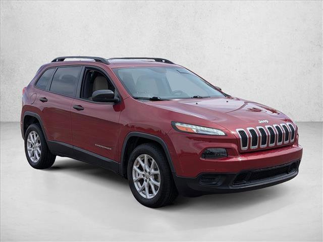 Used 2016 Jeep Cherokee Sport image 3