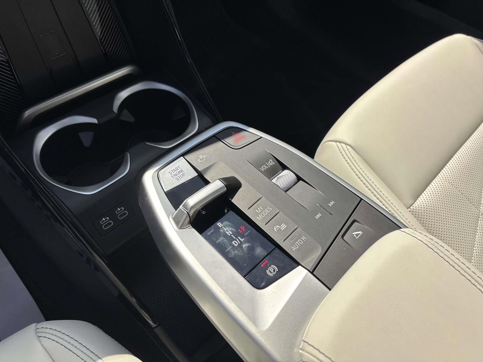 New 2026 BMW X1 xDrive28i w/ Technology Package image 25