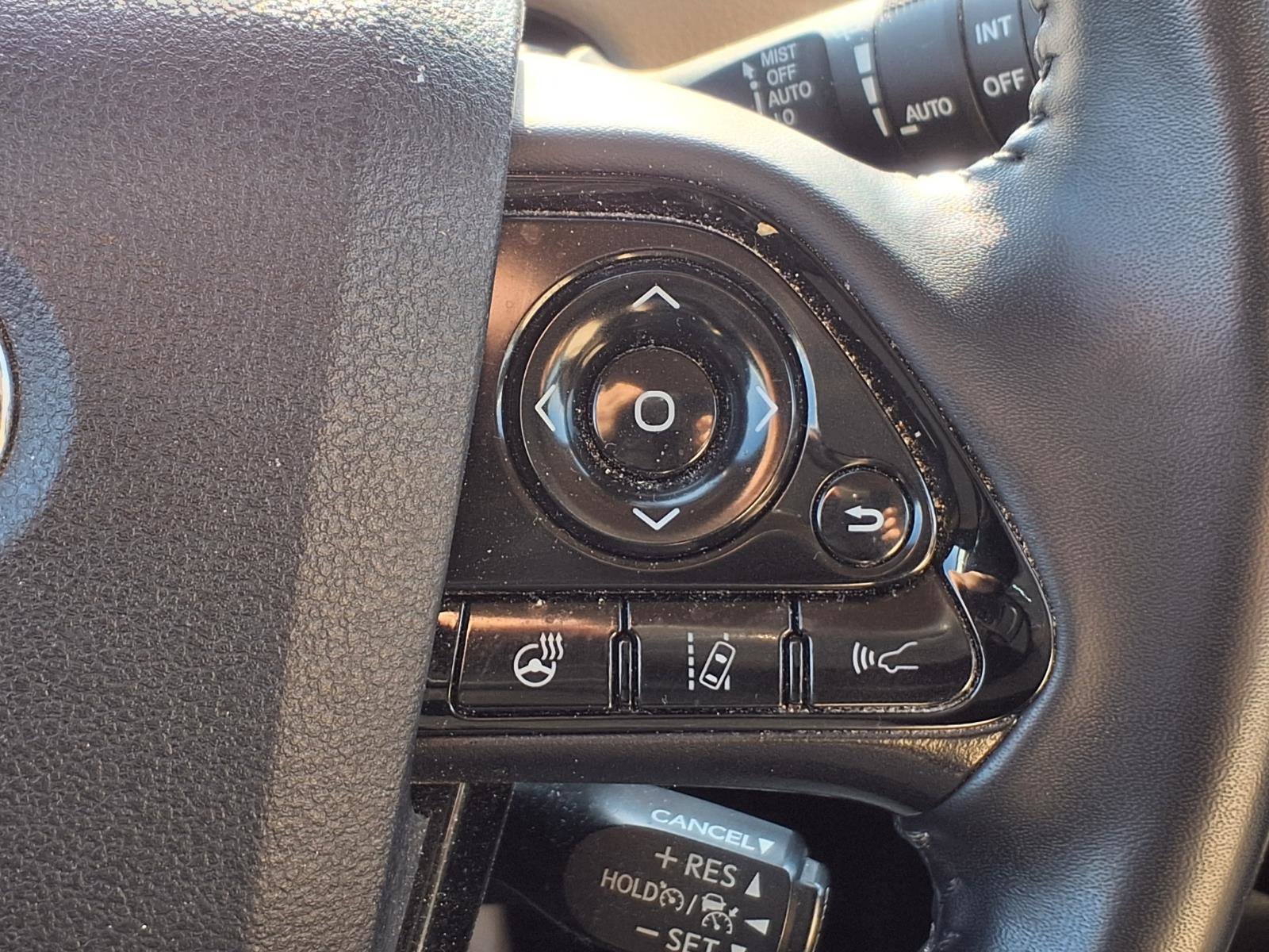 Used 2019 Toyota Prius Limited w/ Premium Convenience Package image 17