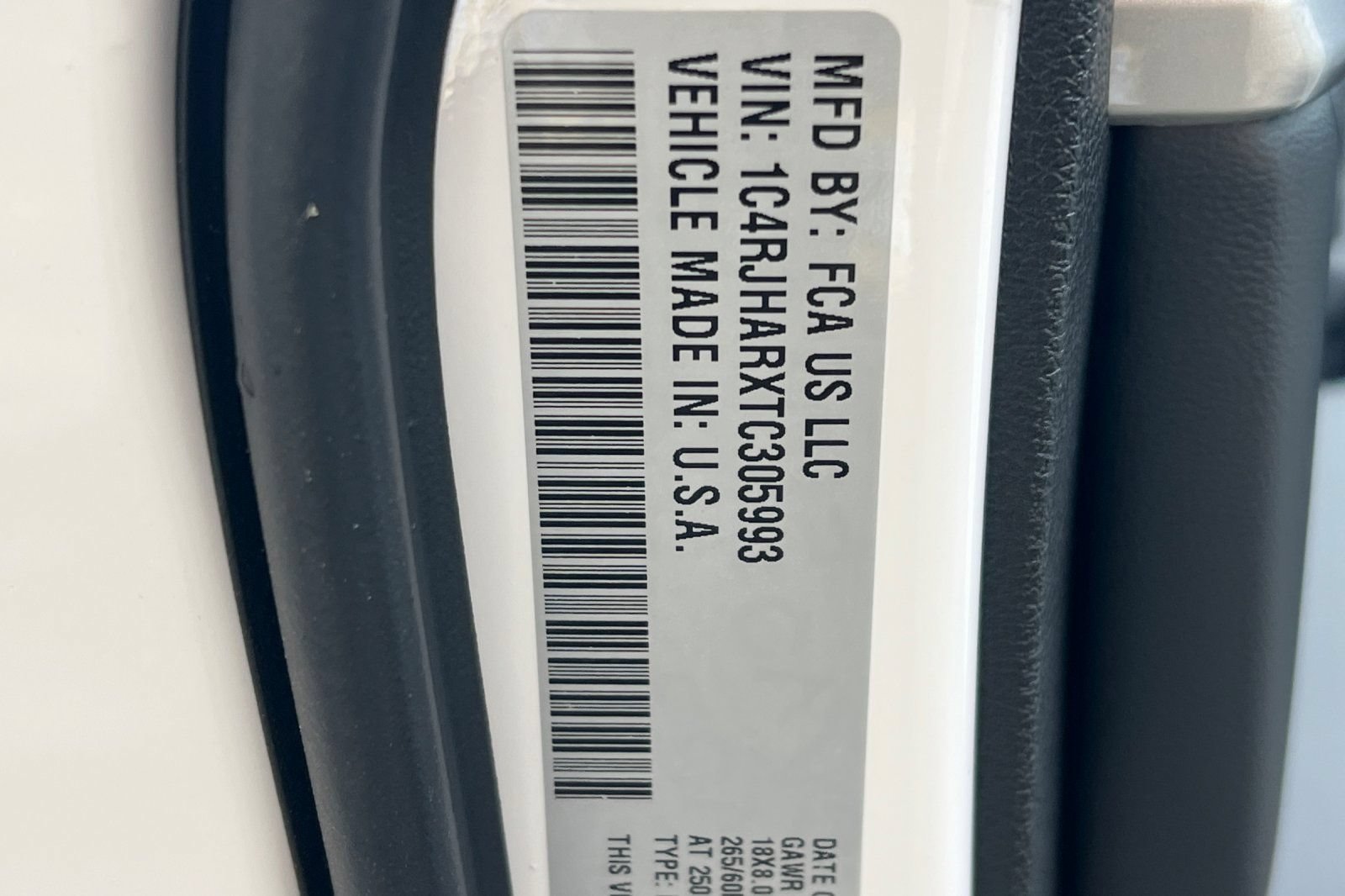 New 2026 Jeep Grand Cherokee Altitude AWD/4WD image 29