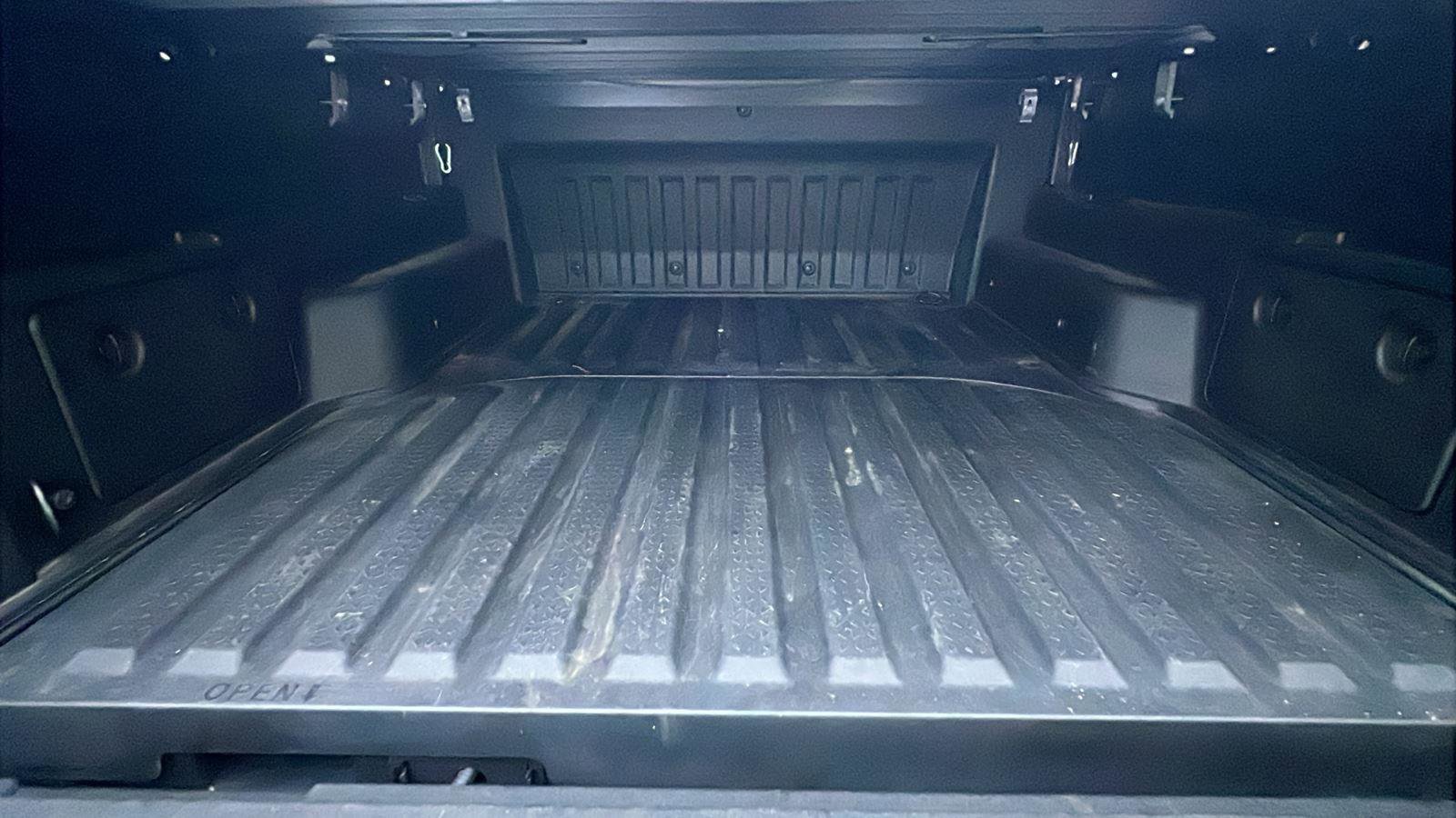 Used 2024 Hyundai Santa Cruz SEL image 16