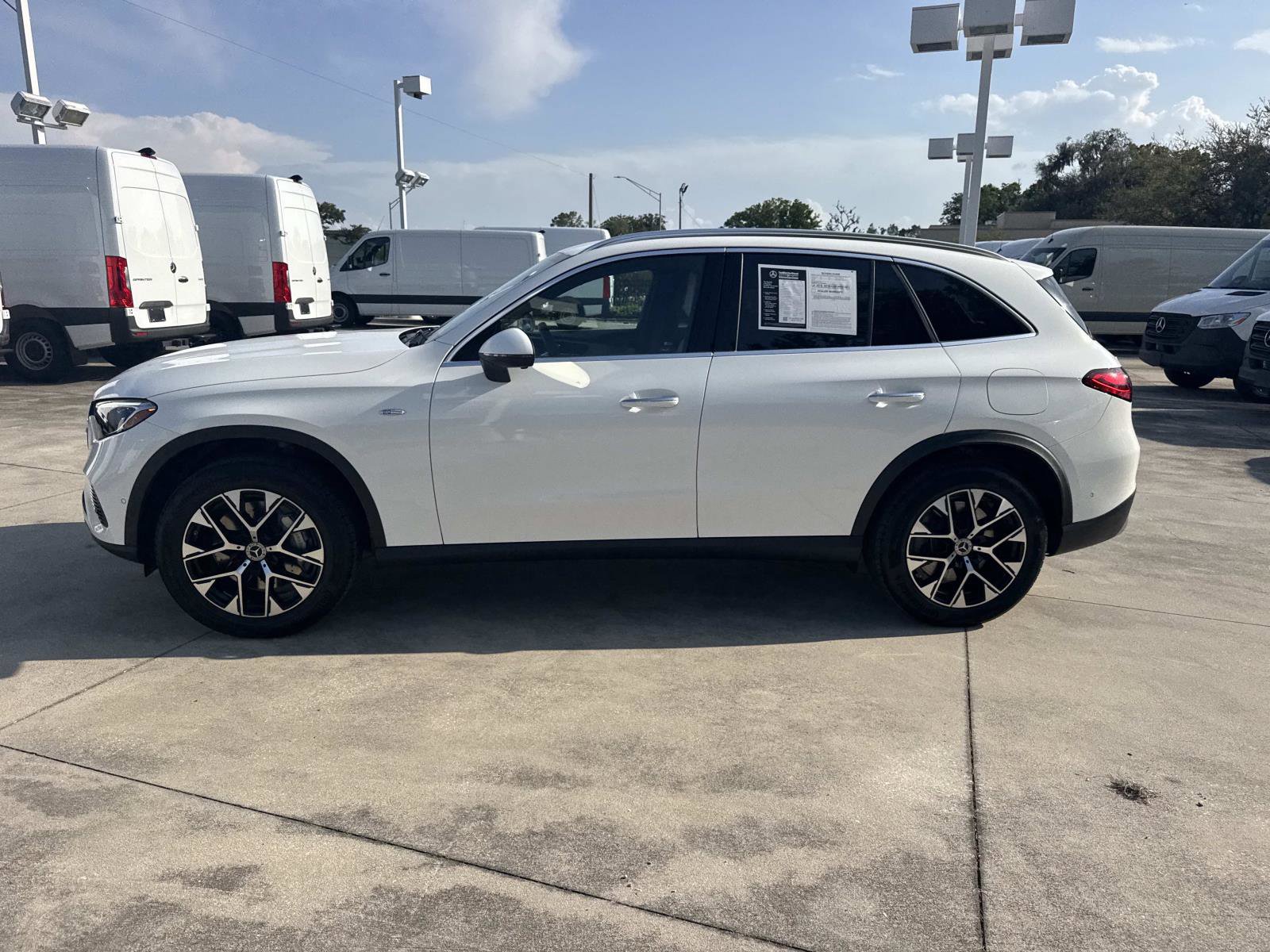 Certified 2025 Mercedes-Benz GLC 350e 4MATIC image 6