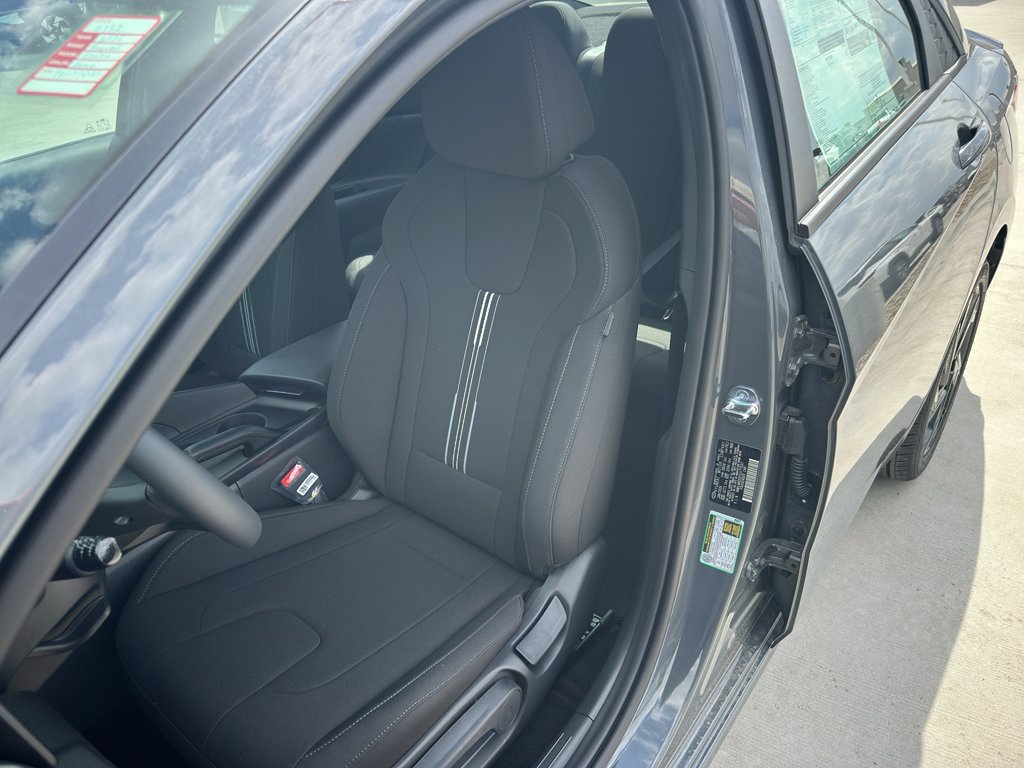 New 2026 Hyundai Elantra Sport FWD image 23