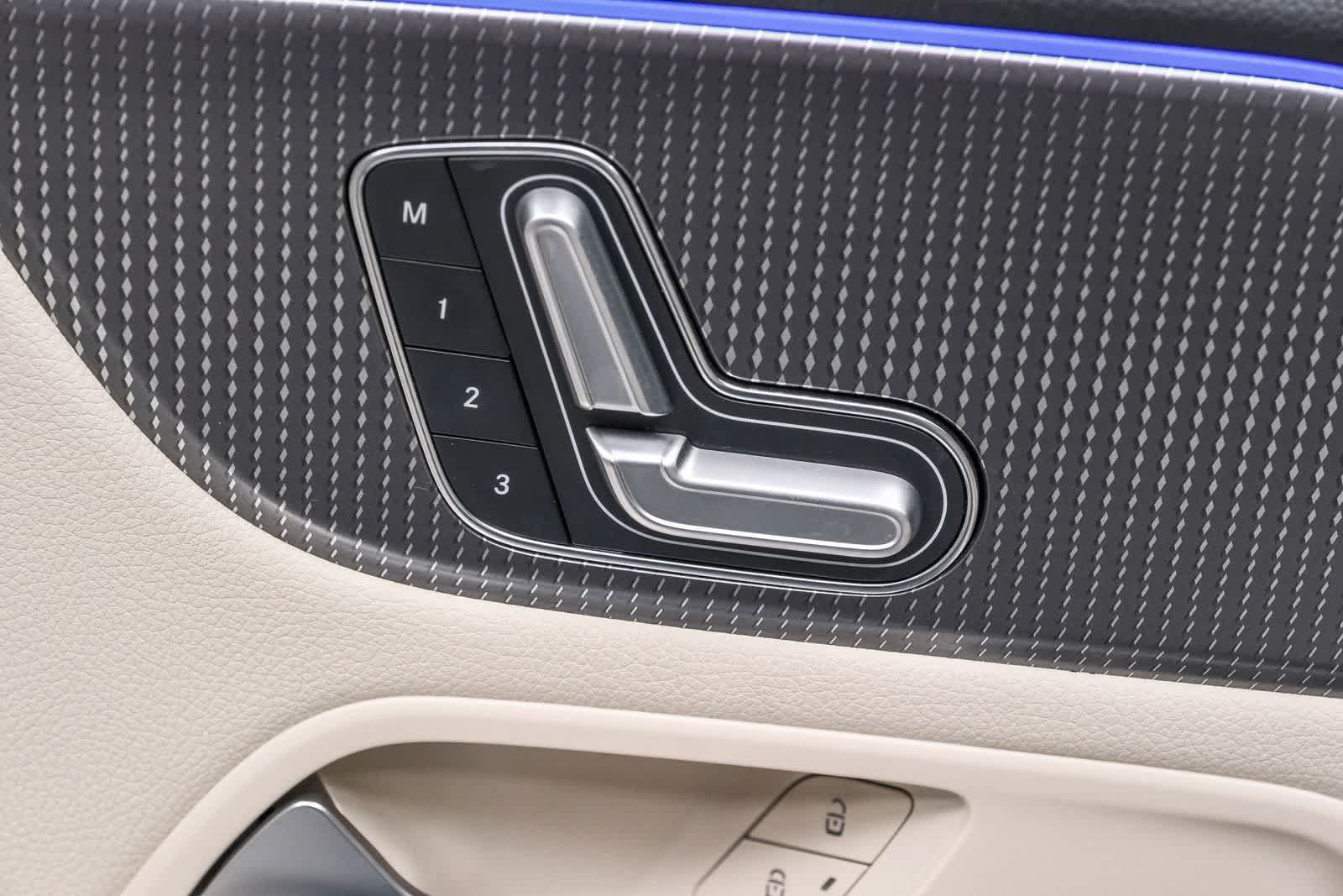 Certified 2023 Mercedes-Benz GLA 250 image 28