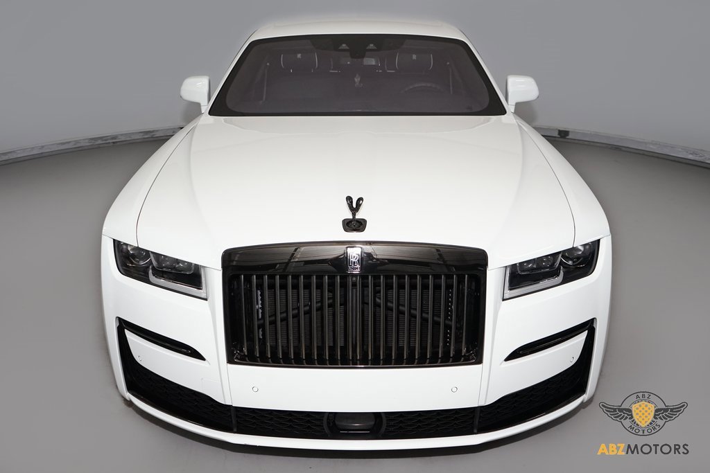 Used 2023 Rolls-Royce Ghost Black Badge image 4