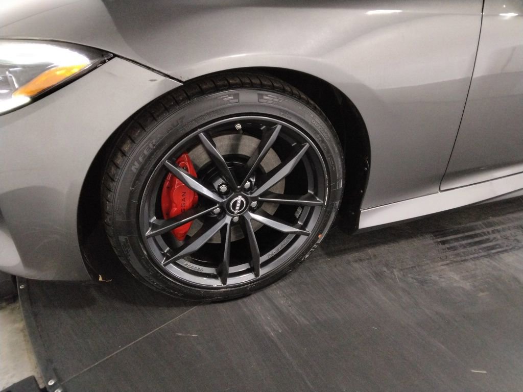 Used 2024 Nissan Z Performance w/ Floor Mat Package image 39